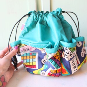 Bolso de mano vintage para viajes con temática de bingo, para jugar a la noche... Bolso de mano retro de los años 70 y 80, con números, cartas, juegos, unisex, raro, vintage, bolso de mano, moderno