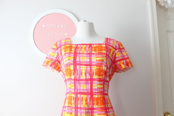 1990s Vintage Orange Pink Dress....size medium wo… - image 1