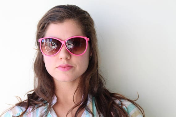 Vintage PINK Mod Taiwan ROC 1970s 1980s Sunglasse… - image 3