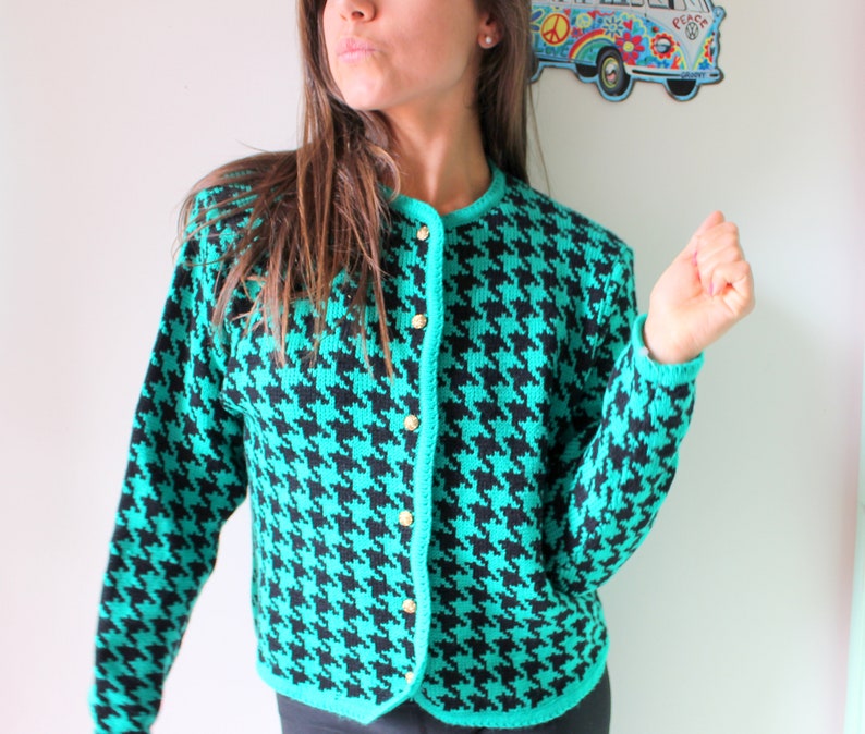 nautical knit Vintage KELLY GREEN Mid Century Cardigan Sweater....size medium green sweater cute buttons mod designer retro preppy