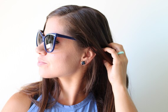 Vintage MOD GIRL Sunglasses...rare. womens eyewear