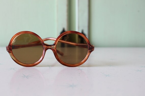 Vintage Round Sunglasses: 1960s Mod Style, Made i… - image 3