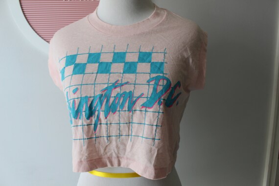 1980s Vintage WASHINGTON DC Pink Crop Top Tee....… - image 6