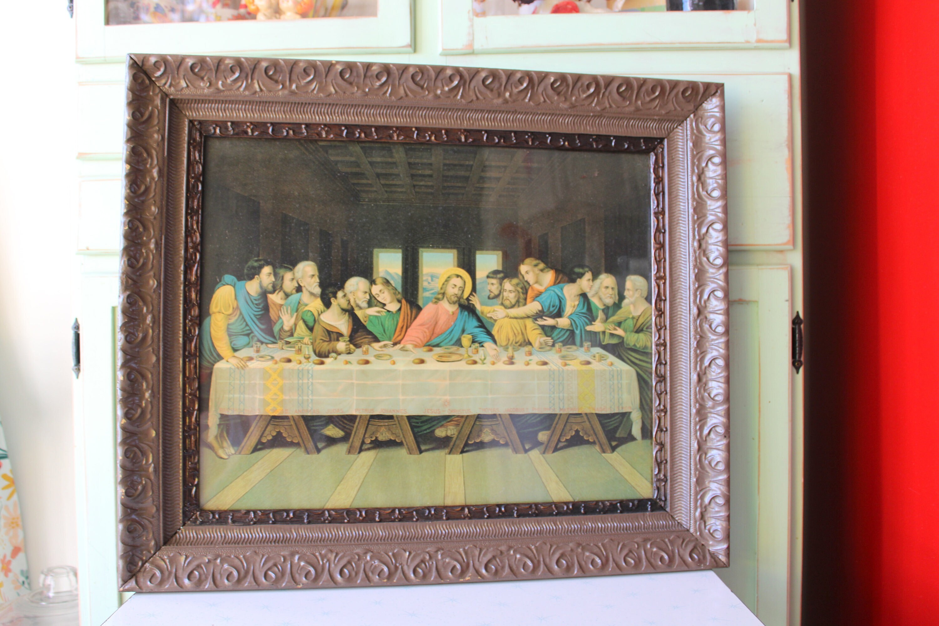 巨大な木製フレームに入ったヴィンテージ「最後の晩餐」の絵画（26x21