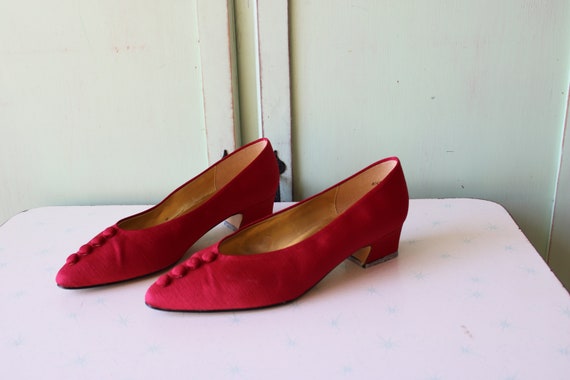 1980s Vintage VALENTINE Satin Designer Heels....s… - image 2