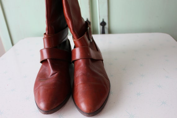 Vintage Mod 1980s Designer Boots.....size 7.5 wom… - image 8