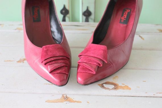 Vintage VALENTINE Proxy Heels size 9 Womens glam. Red Heels