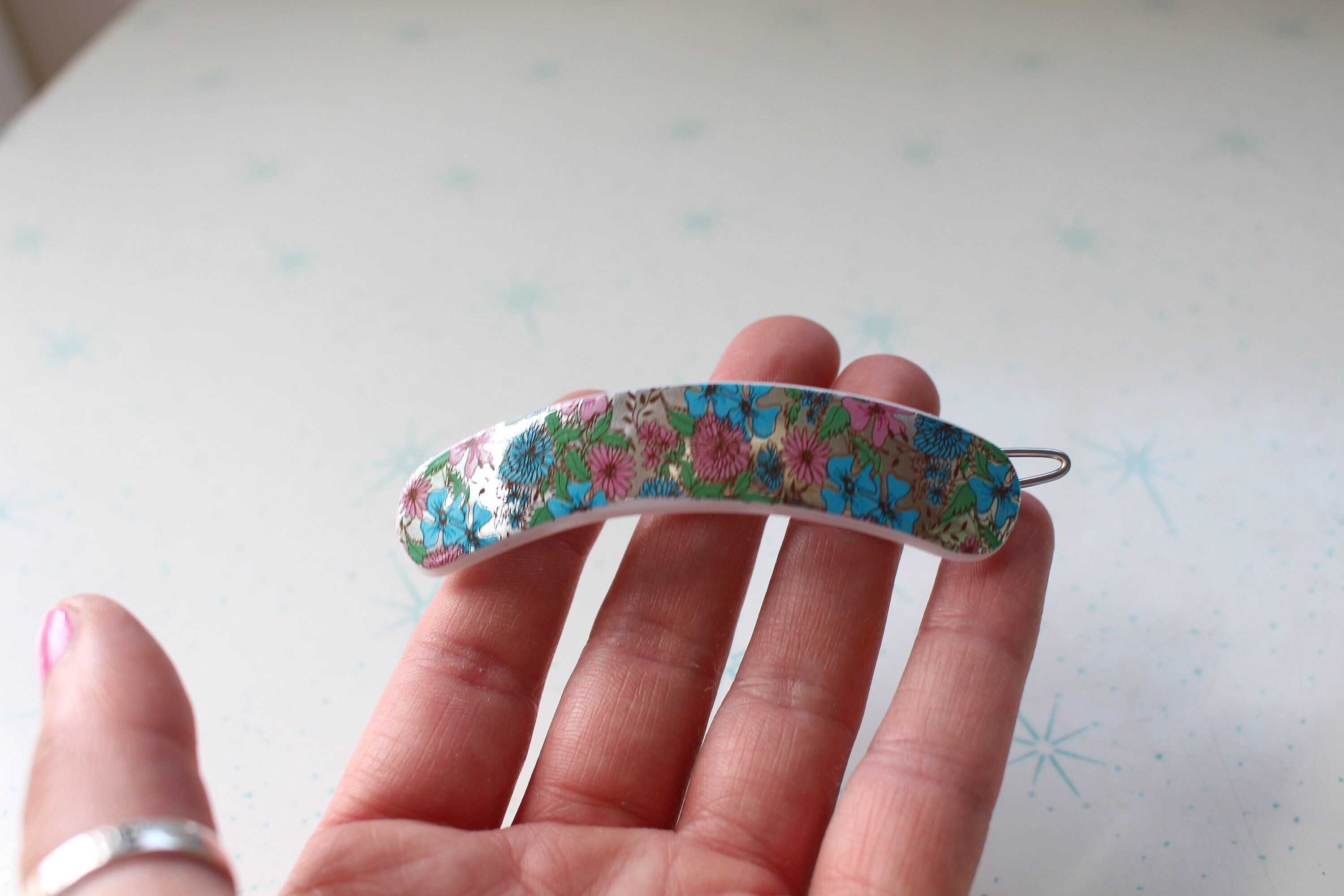 Vintage 1960s Mid Century Floral Oval Retro Hair Clip Barrette Lot 3 Cottagecore 1960s Floral Hair Barrette: Mid-century Retro Accessory - Etsy main image 2