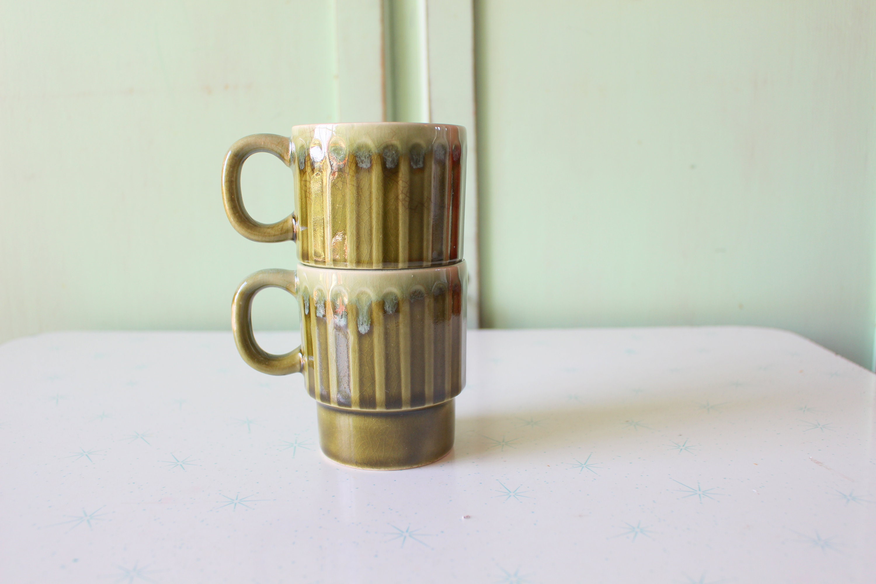 Signature Housewares Coffee Mugs Tea Cups Set of 4 Spring Rainbow Colors NEW