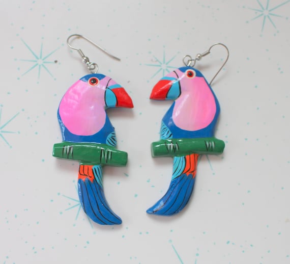 Vintage New Old Stock TOUCAN Bird Earrings....red… - image 1