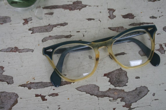 1950s 1960s Vintage CAT EYE Glasses....vintage ey… - image 5