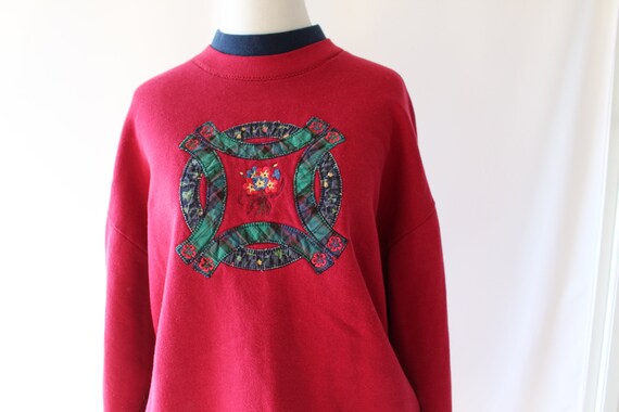 1980s Vintage Festive Patchwork Sweatshirt: Cozy … - image 2