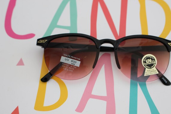 Vintage Deadstock Retro Unisex SUNGLASSES.....dap… - image 2