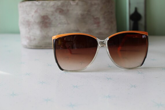 Vintage Taiwan ROC Sunglasses..BIG. rare. womens … - image 3