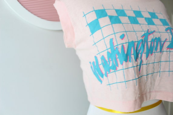 1980s Vintage WASHINGTON DC Pink Crop Top Tee....… - image 4