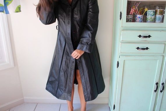 1980s BLACK LEATHER Coat Jacket...small medium. r… - image 2