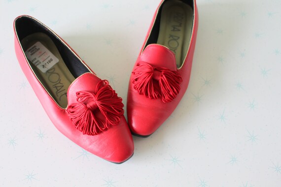 1980s RED LEATHER Oxfords..size 7 womens.mod. boho