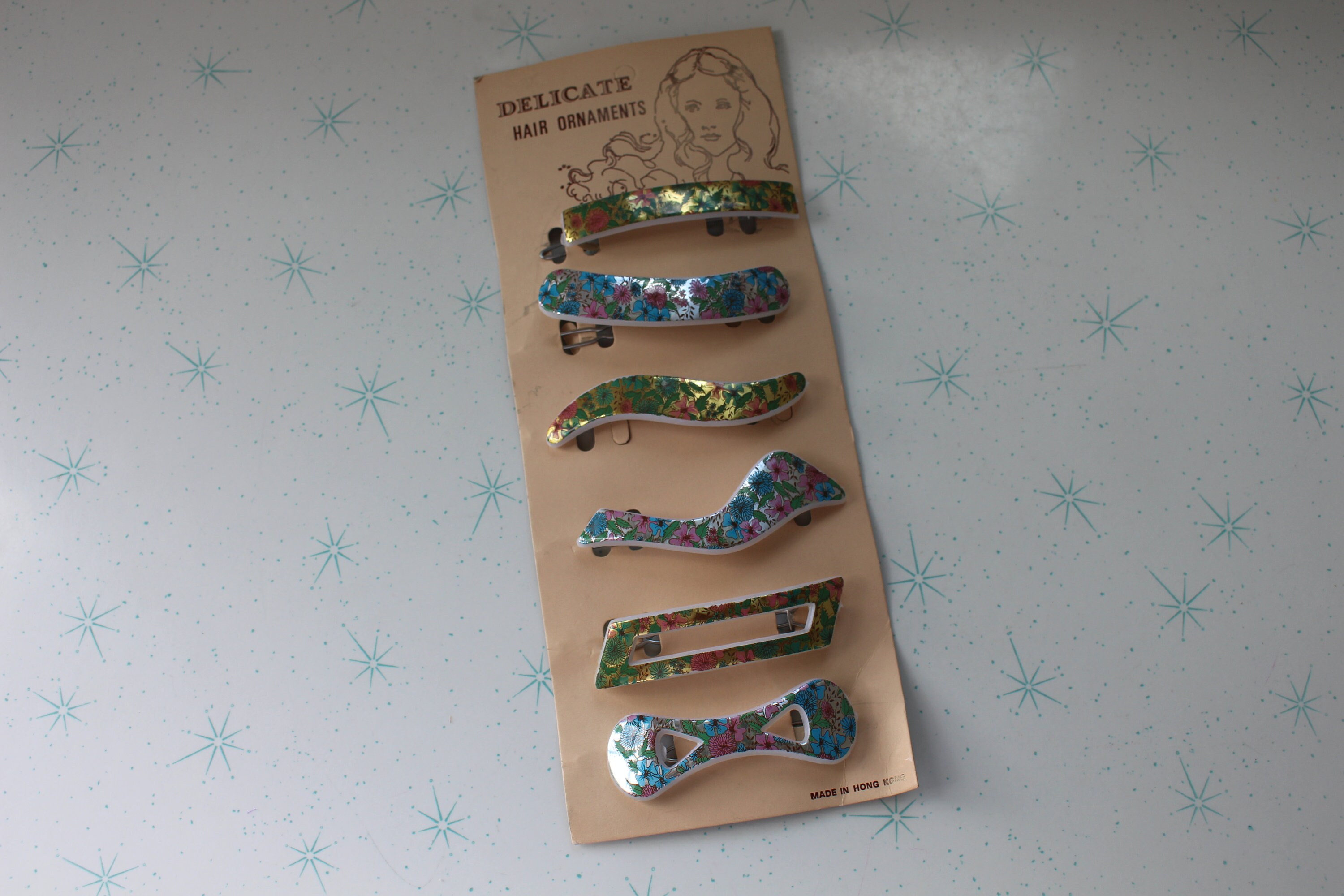 1960s Floral Hair Barrette: Mid-century Retro Accessory - Etsy display picture 1