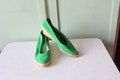 1970s 1980s Bright Kelly GREEN Loafers Flats.....size 7 womens.....flats. shoes. hipster. 1980s. oxfords. fabric. kelly green. beacon. product logo