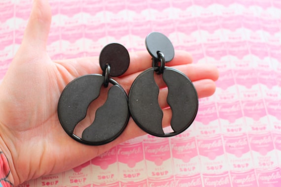 1980s HUGE Black Dangly Clip On Earrings.....arts… - image 1