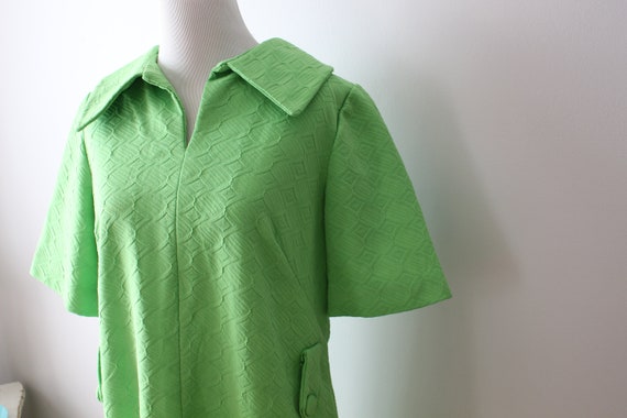 Vintage LIME GREEN Day Dress....size medium large… - image 2