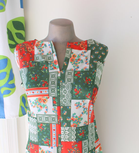 1970s PATCHWORK Green Floral Dress....size small … - image 1