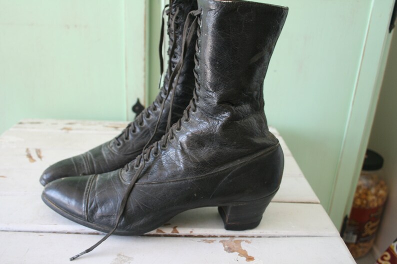 Mid Century Antique WITCH BOOTS...size 5 womens...leather Etsy
