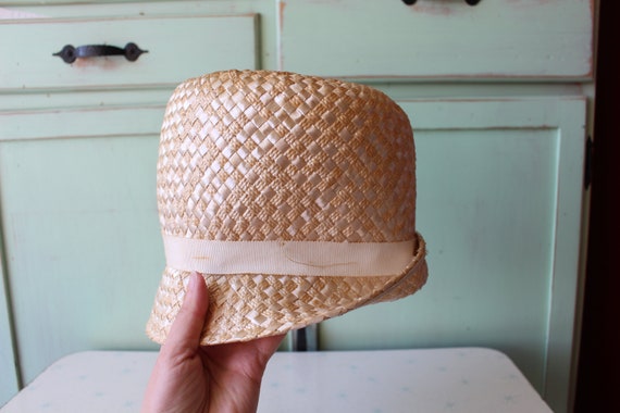 60s 70s Vintage Mid Century Straw Hat.....church.… - image 2