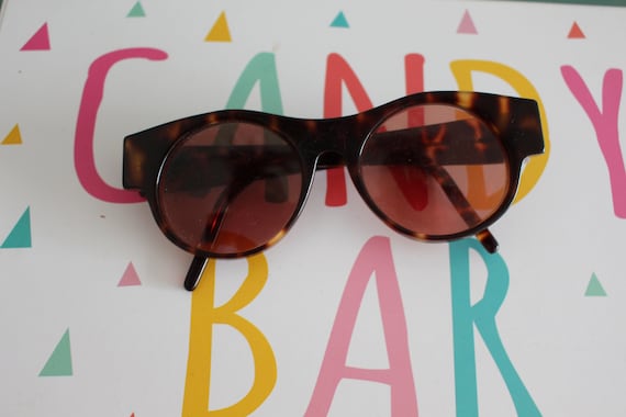 Vintage Cat Eye Sunglasses: 1950s-60s Italian Eye… - image 2