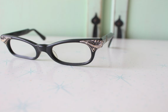 1950s 1960s Cat Eye Glasses.....vintage eyewear. … - image 1