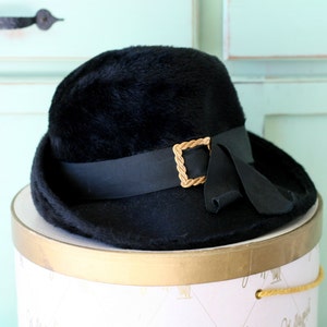 Vintage Mid Century Hat.vintage hat. church. granny. winter hat. wedding. bride. costume. 1950s hat. 1960s hat. black hat. furry. funeral