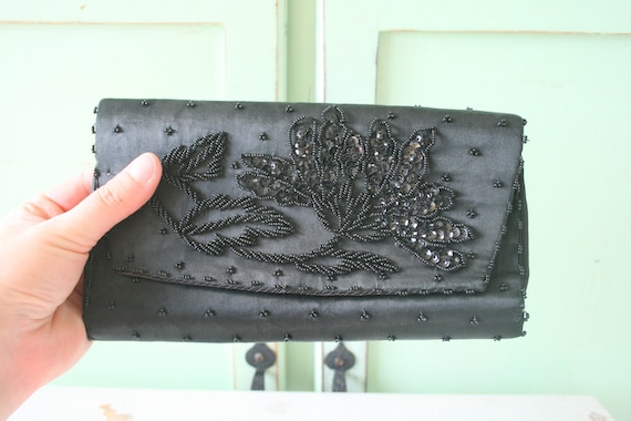 Vintage BLACK SEQUINS Fancy Clutch Purse Handbag.… - image 1