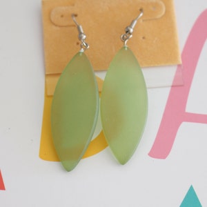 Vintage 80s Green Lucite Drop Earrings: Geometric Glam Jewelry