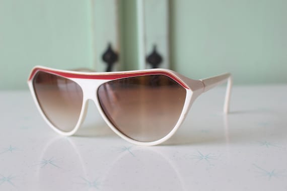 Vintage Italian Sunglasses: 1970s Retro Eyewear