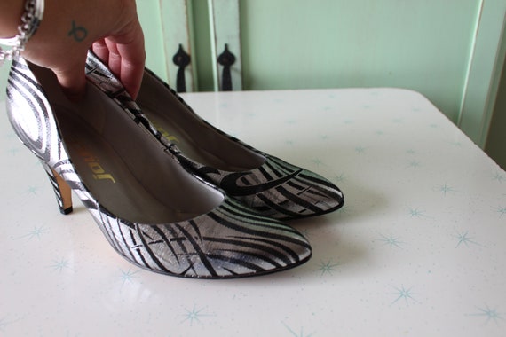 Vintage Shimmer Heels..size 7.5 women..red carpet… - image 5