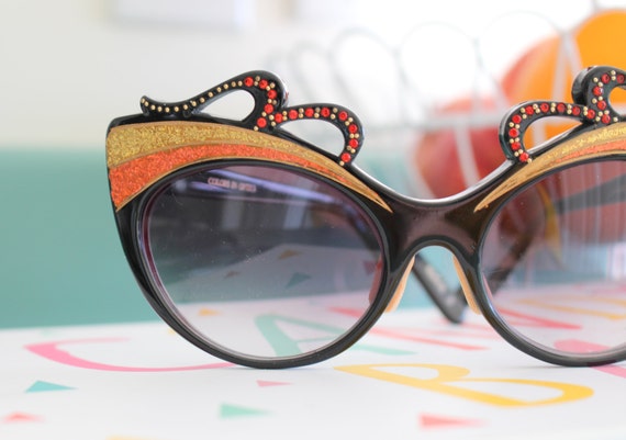 1950s 1960s Bijoux Cat Eye Sunglasses..vintage ey… - image 1