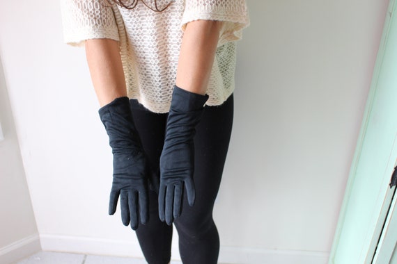 1950s 1960s Vintage Soft Elegant Glove....mittens… - image 5