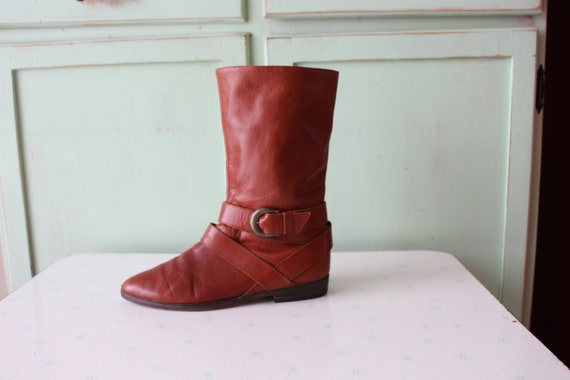 Vintage Mod 1980s Designer Boots.....size 7.5 wom… - image 2