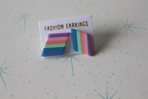 1970s Vintage RAINBOW Earrings...retro. bright. g… - image 3