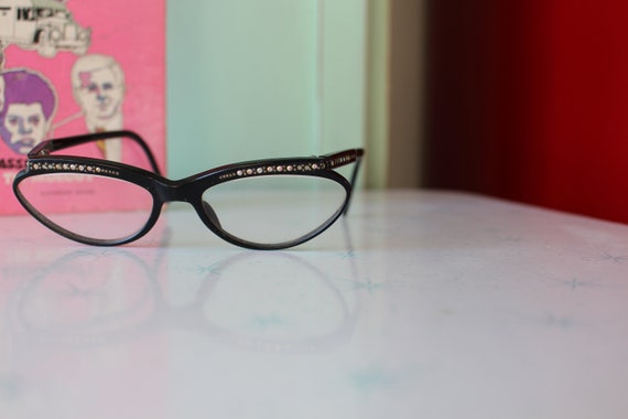 1950s 1960s Vintage CAT EYE Glasses....vintage ey… - image 3