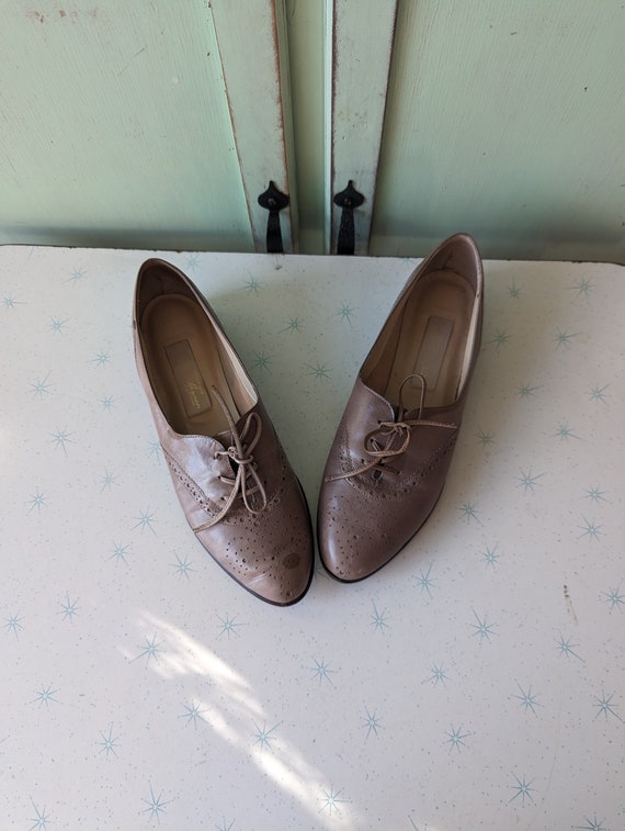 1980s Vintage ETIENNE AIGNER Tan Leather Loafers.… - image 2