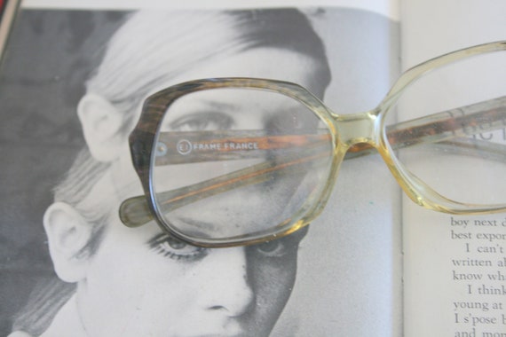 1970s TWIGGY OVERSIZED Glasses....france frames. r