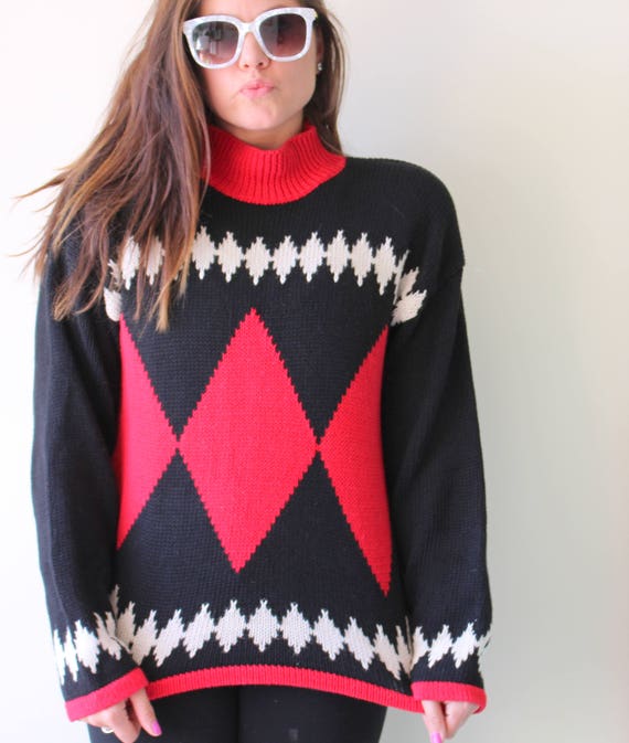 1980s Holiday Geometric Sweater....poker. black. r