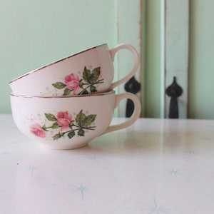 Vintage Rose Mugs Set: Kitsch Floral Coffee Cups