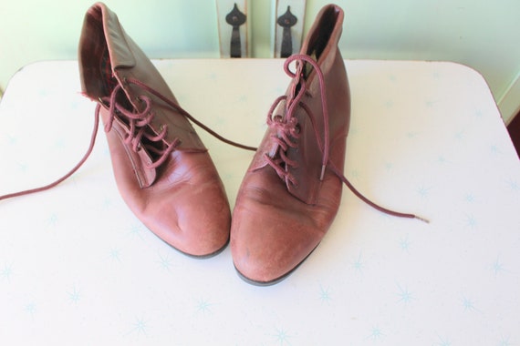 Vintage INDIE Mod Designer Boots...size 9 womens..