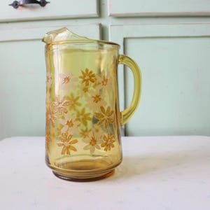 Vintage Floral Glass Pitcher: Retro Kitchenware, 10&quot; Tall