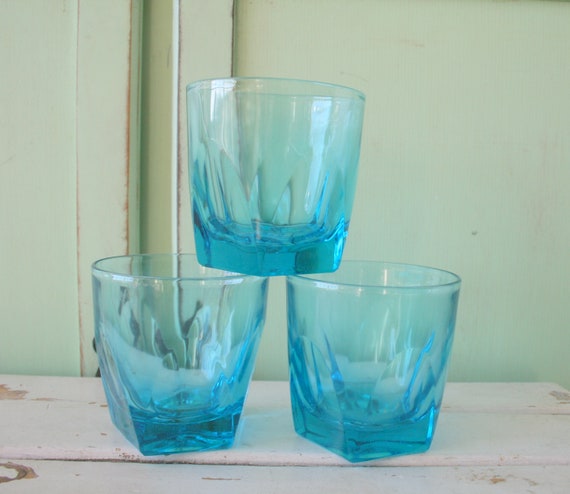 RETRO Vintage ATOMIC Juice Glass Set of 3.retro Kitchen. Groovy Glassware. Funky. Drink. Serve. Holiday. Kitsch. Kawaii. Mod. Juice. Gift Etsy