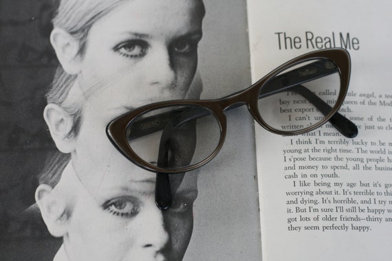 1950s 1960s DESIGNER CAT EYE Glasses....vintage e… - image 3