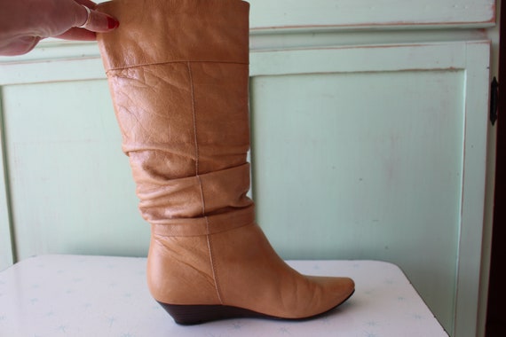 Vintage MOD GIRL Designer Boots...size 7 womens..… - image 2