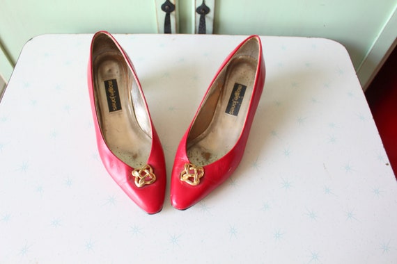 Vintage VALENTINE Heels....size 7.5 womens....gla… - image 1